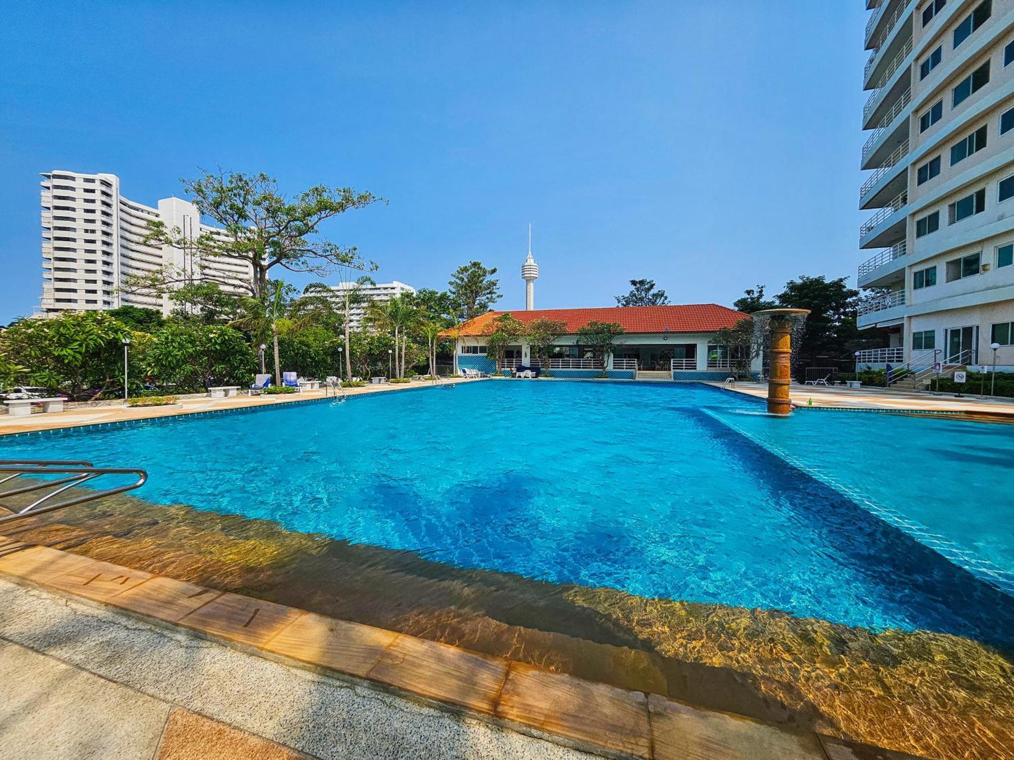 View Talay 5 Jomtien Beachfront Pattaya Dış mekan fotoğraf
