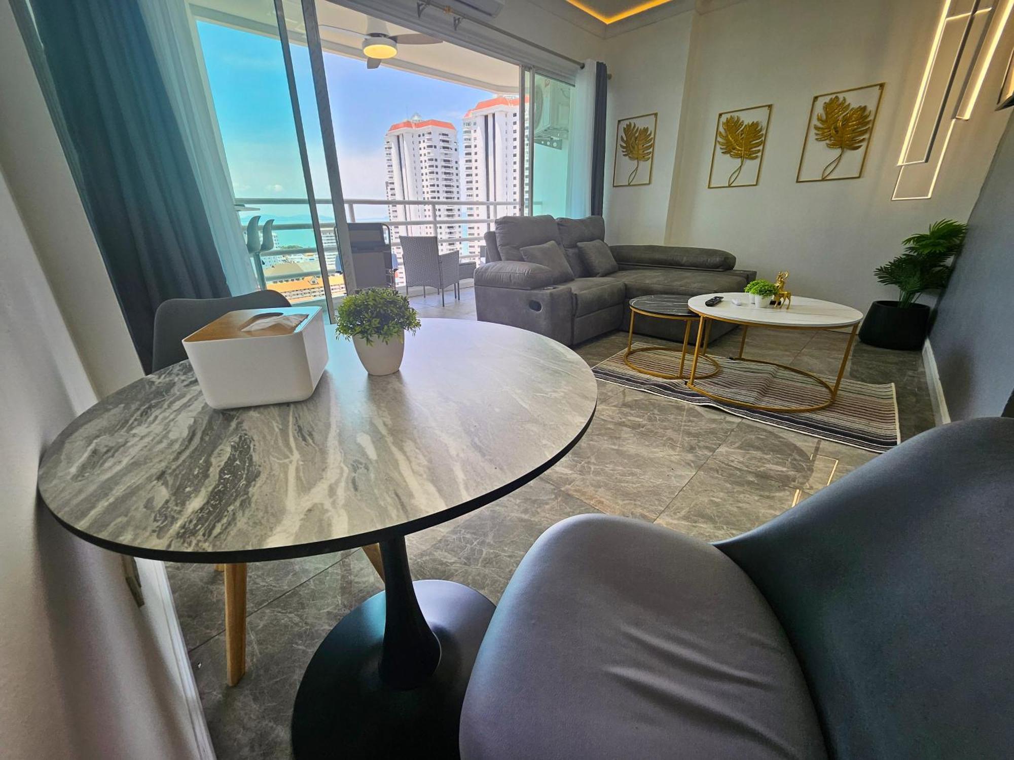 View Talay 5 Jomtien Beachfront Pattaya Dış mekan fotoğraf