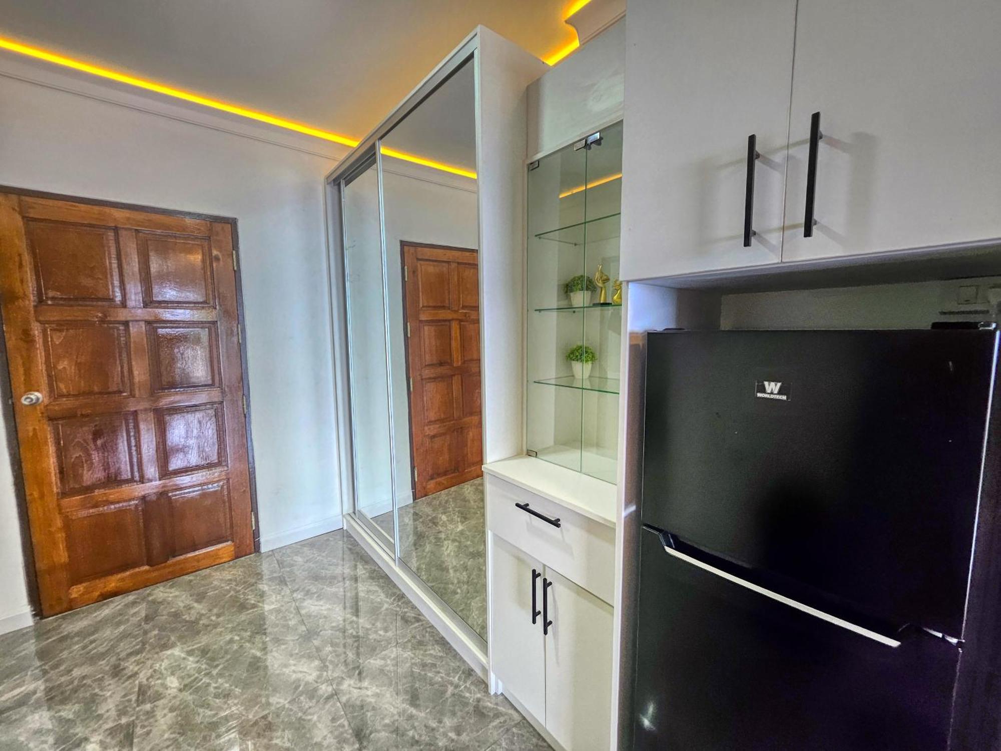 View Talay 5 Jomtien Beachfront Pattaya Dış mekan fotoğraf